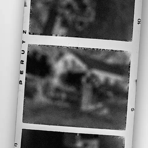 Mittelformat digitalisieren: Mittelformat digitalisieren. Perutz Negativstreifen. Mittelformat Digitalisieren. Perutz Negativstreifen.